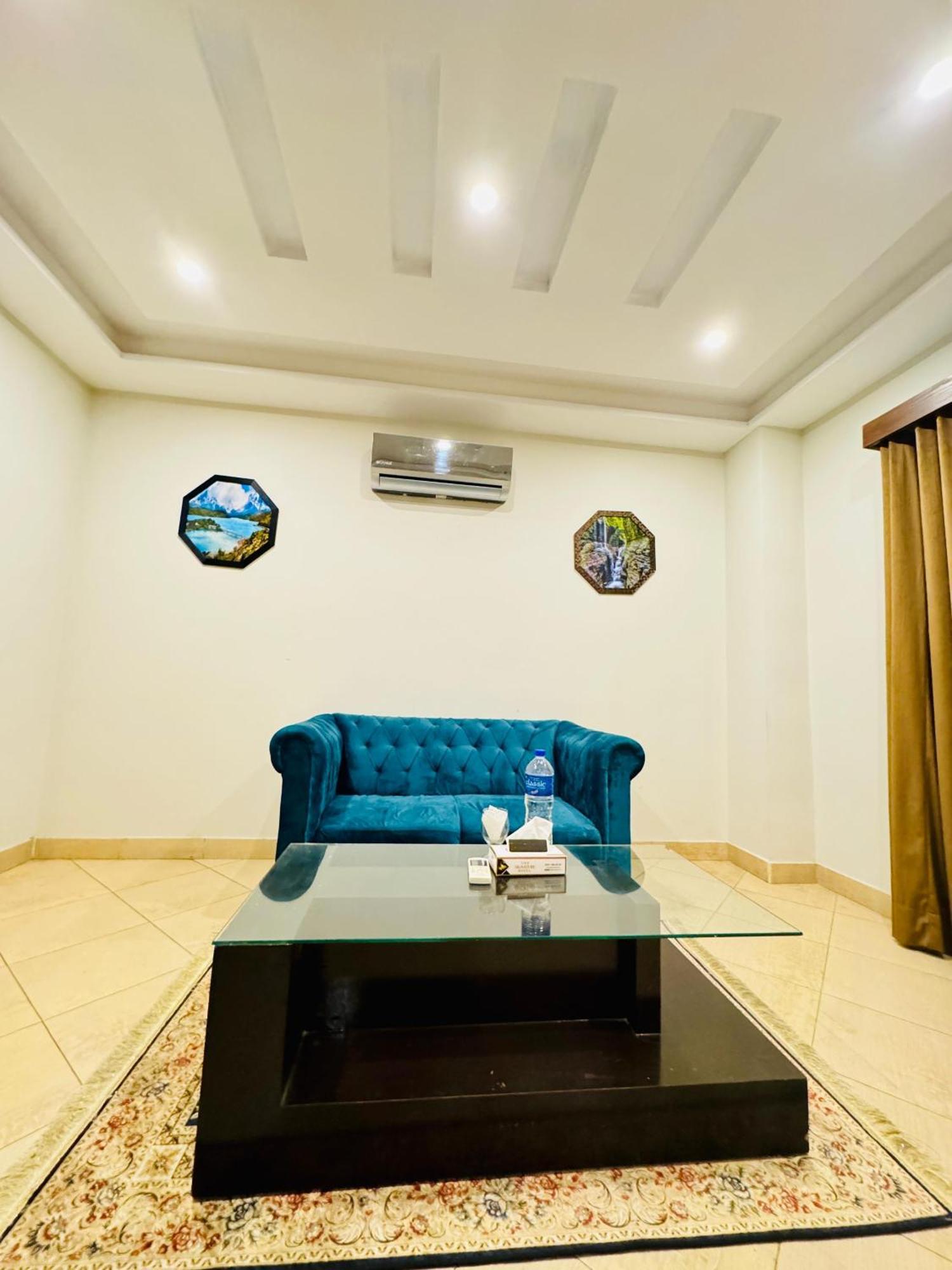 Bling International Hotel מולטאן מראה חיצוני תמונה